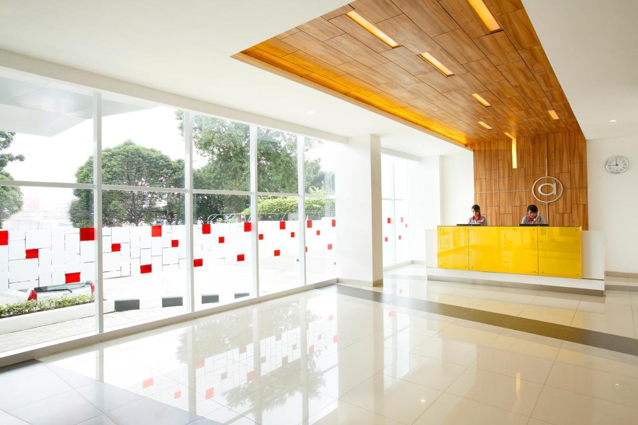 Amaris Hotel Tebet Джакарта Экстерьер фото