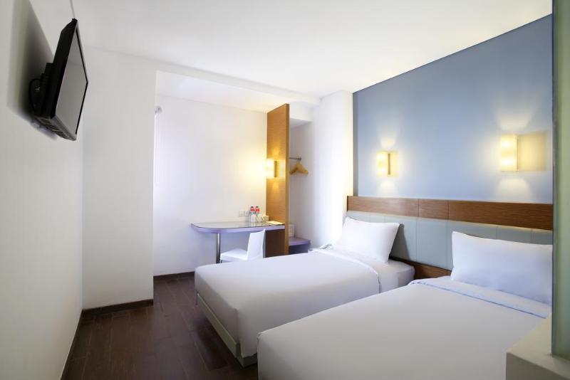 Amaris Hotel Tebet Джакарта Экстерьер фото